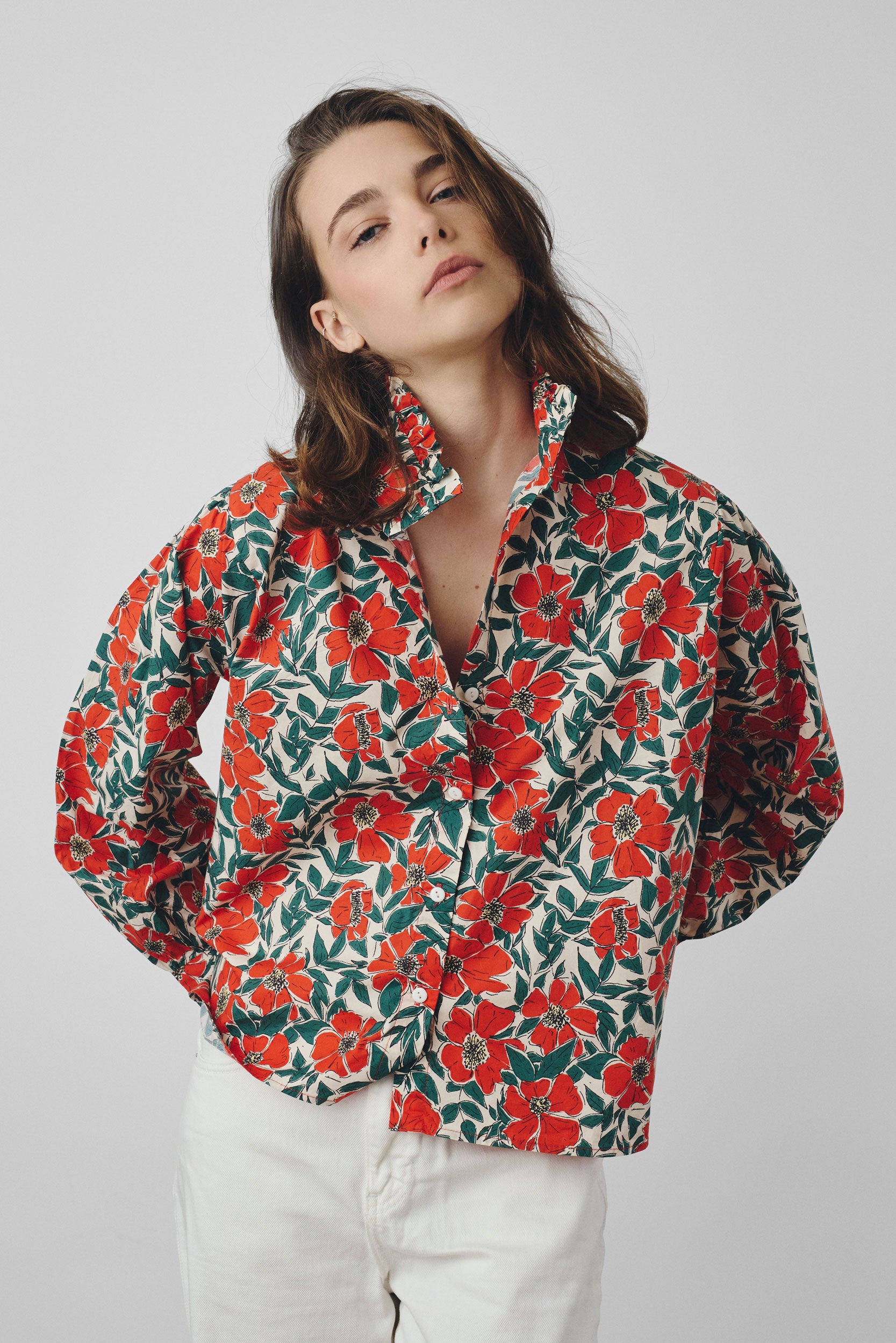 Superbe Chemise Femme JKara Taille M Rouge Festonné Col V Douce Et Légère