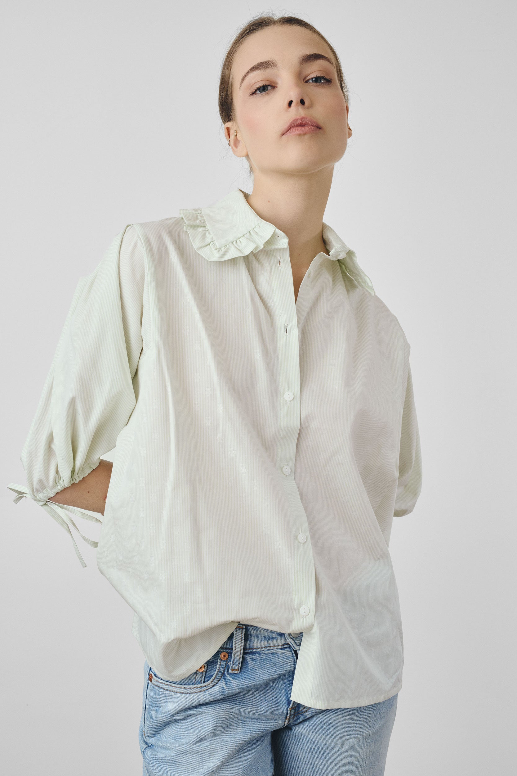 Chemise rayures vertes col volanté