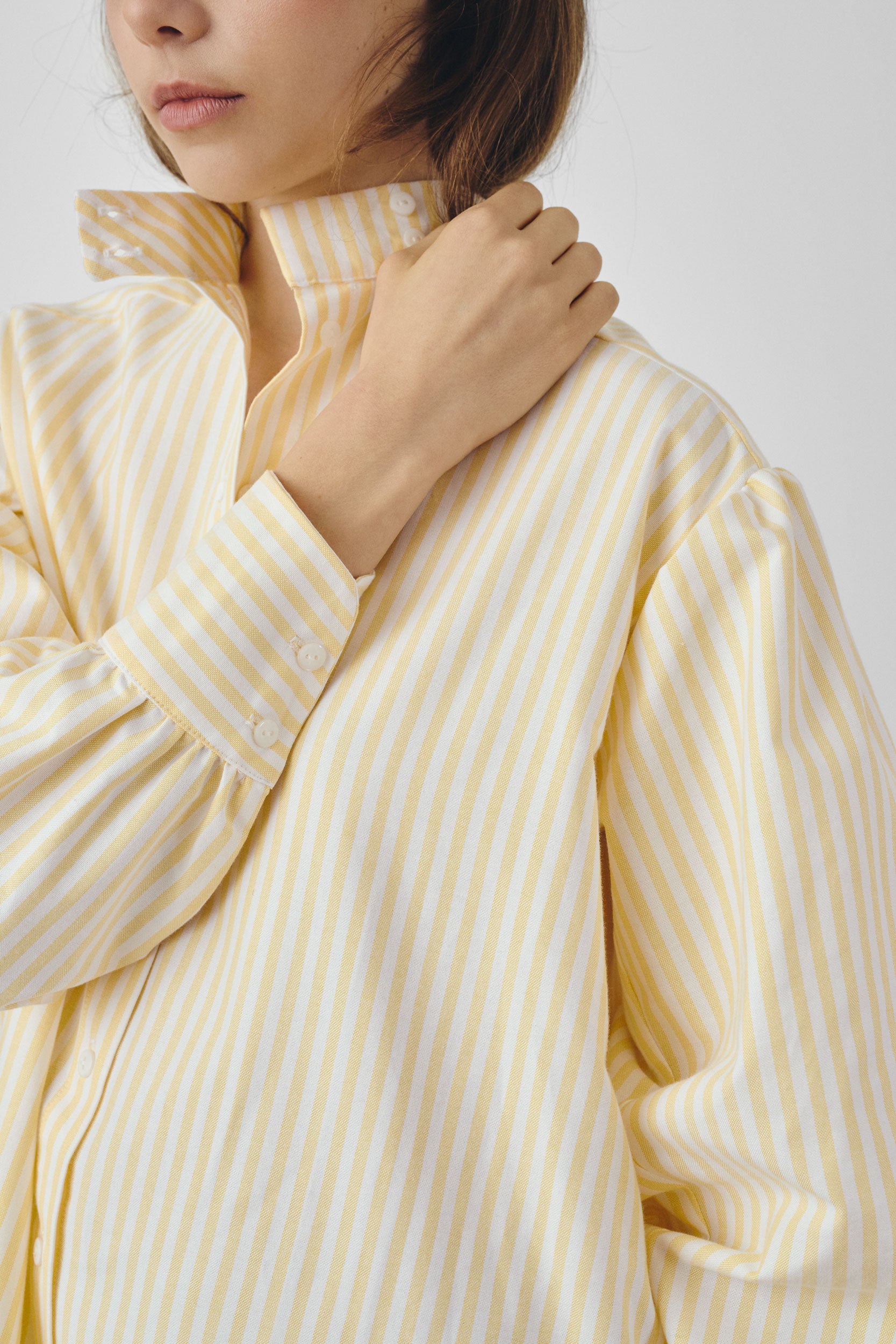 Robe à rayures jaunes