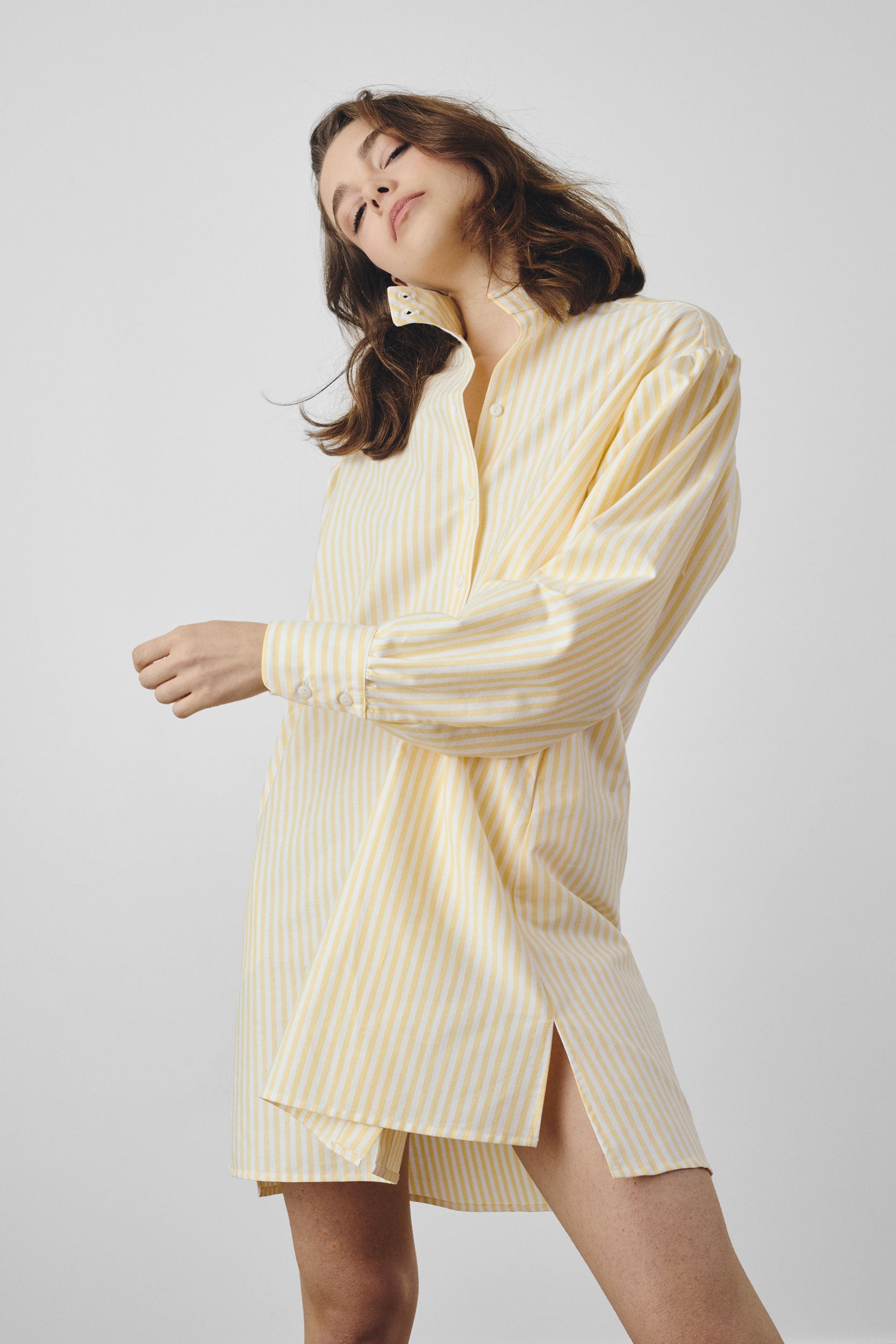 Robe à rayures jaunes