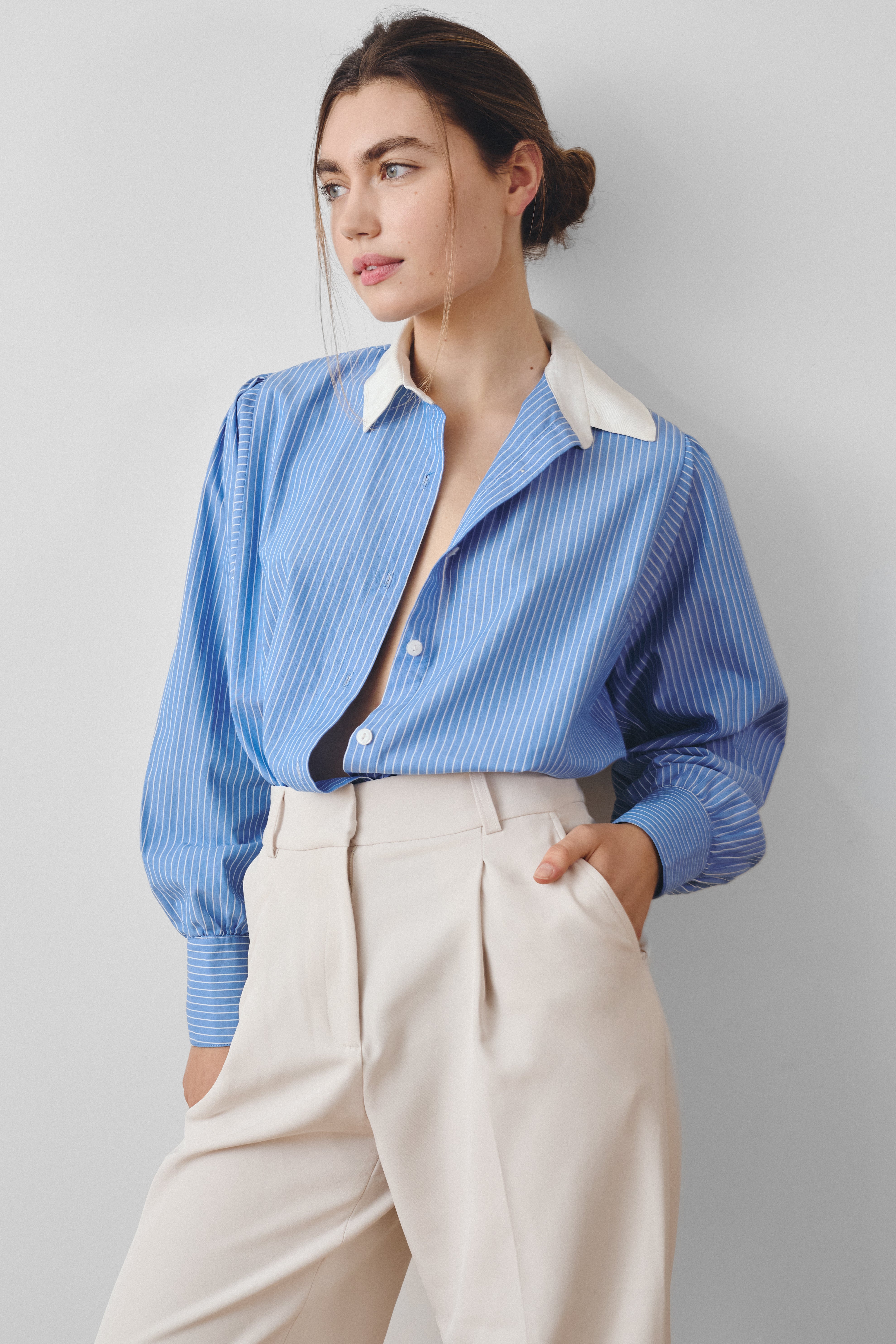 Chemise col classique rayures bleues