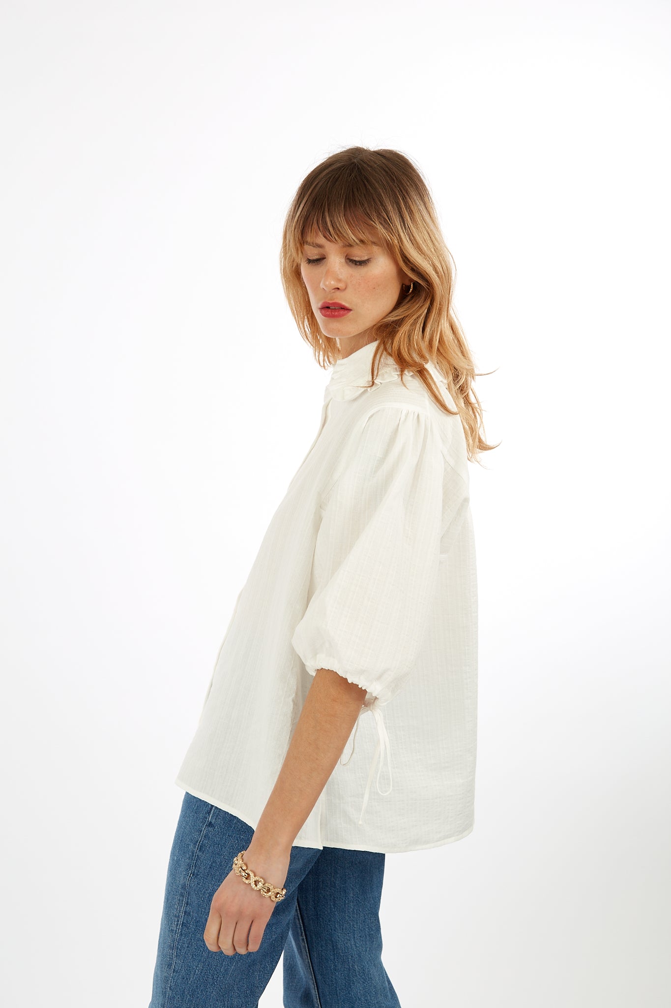 White peter pan collar blouse with puff sleeves