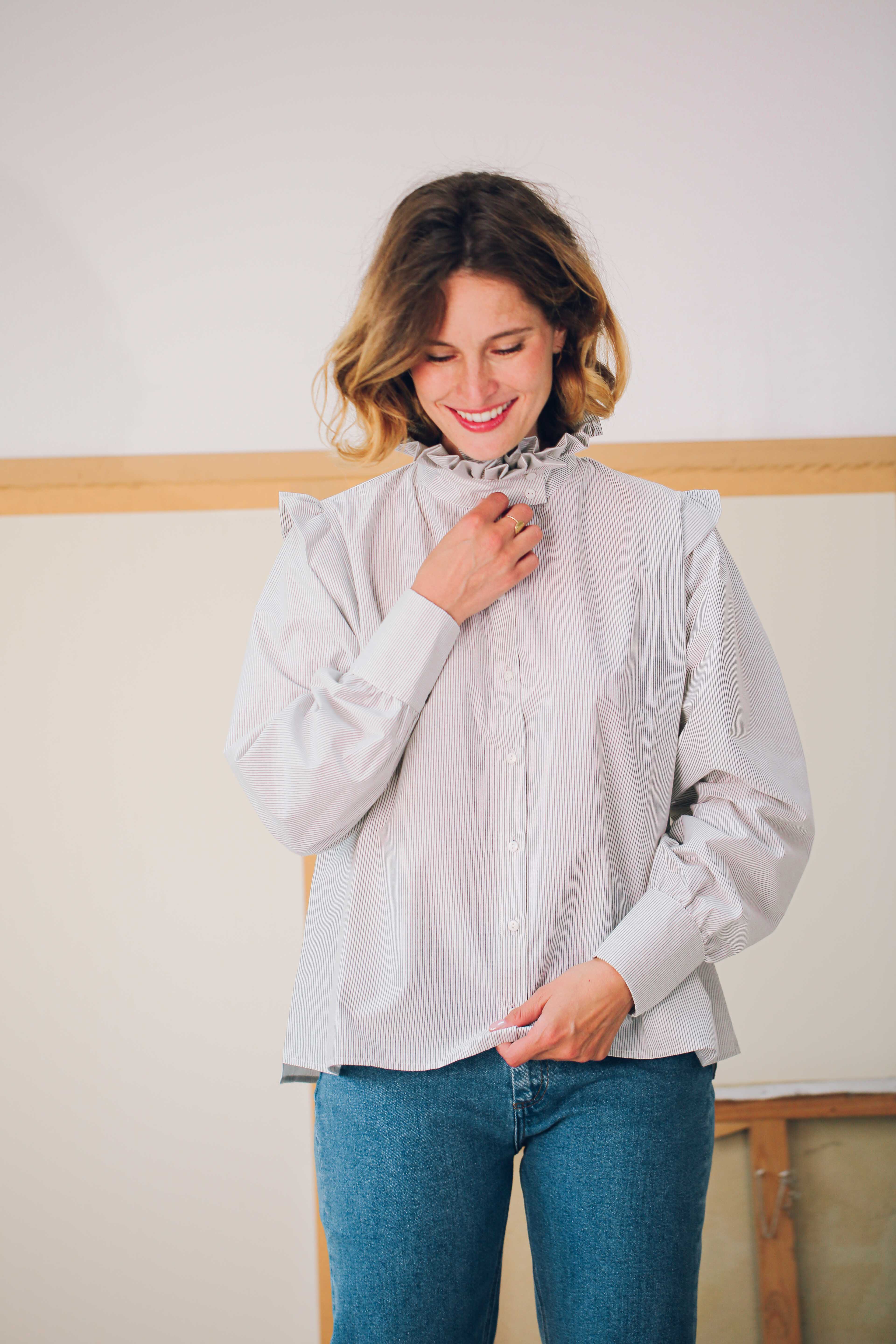 Yellow gingham ruffled collar shirt 