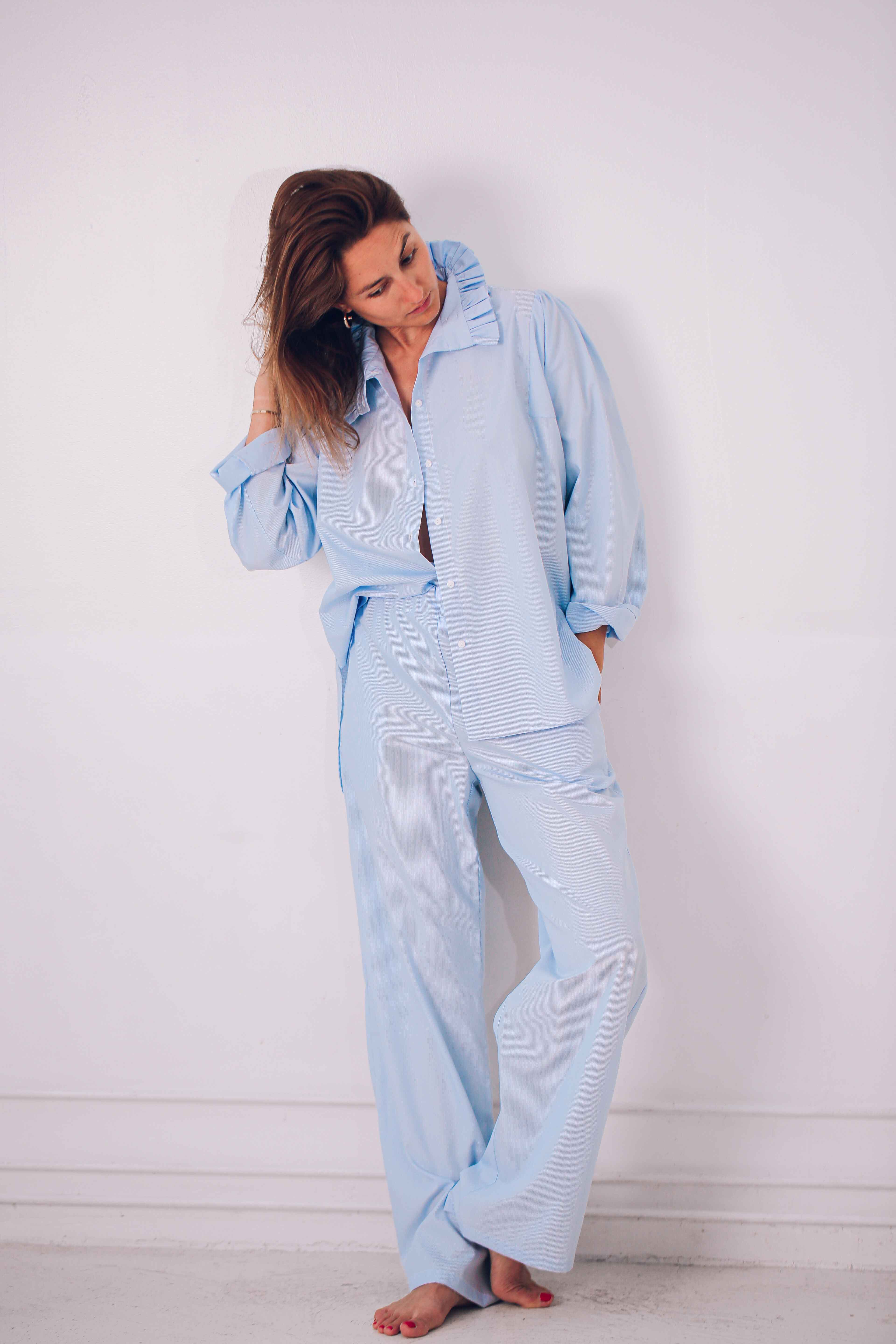 Ensemble de pyjama en coton à rayures bleues